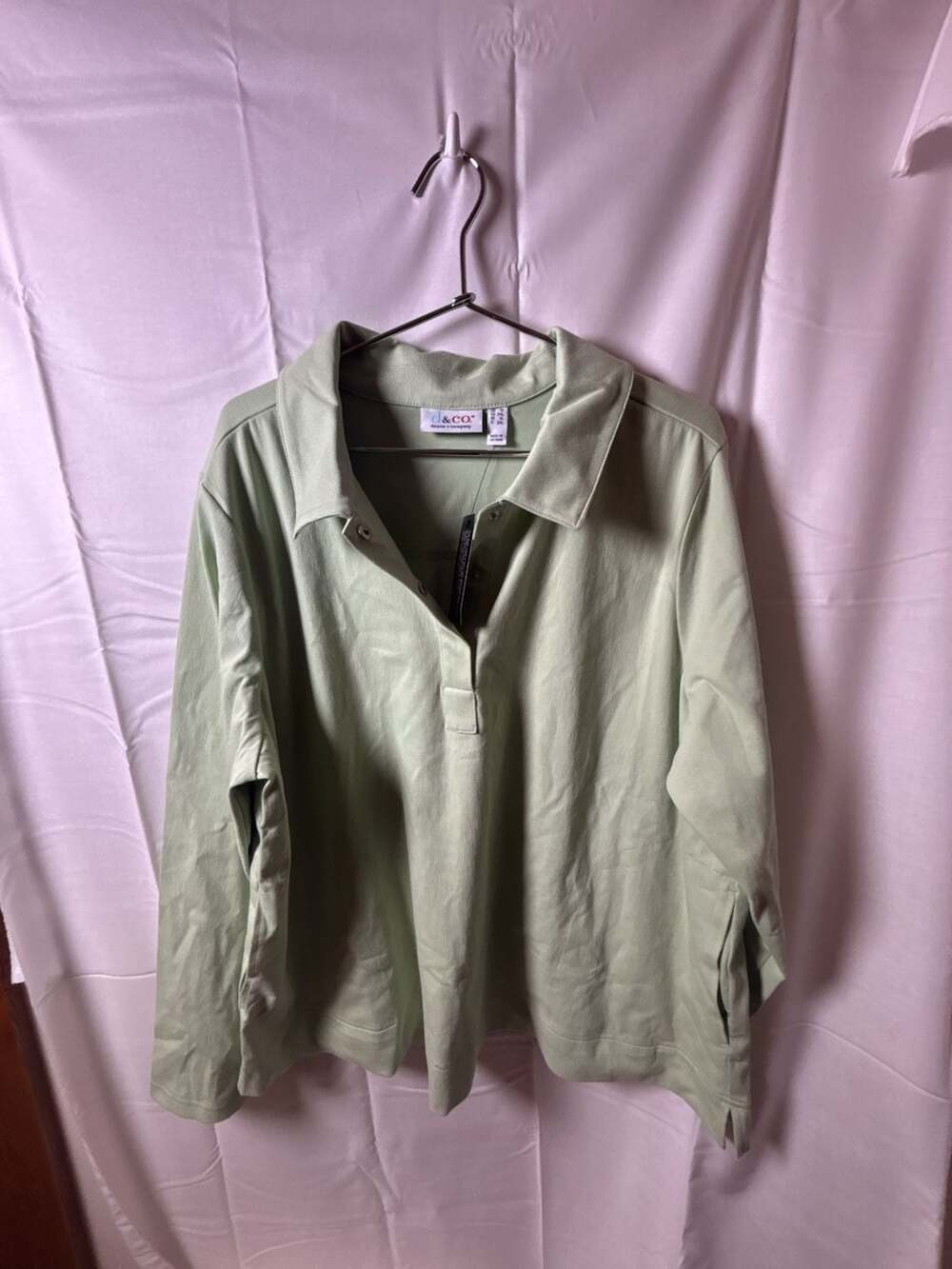 Denim & Co. Long Sleeve Collared Snap-Front Tunic Top in Light Green